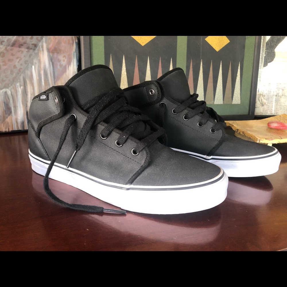 Black Canvas Men’s Vans